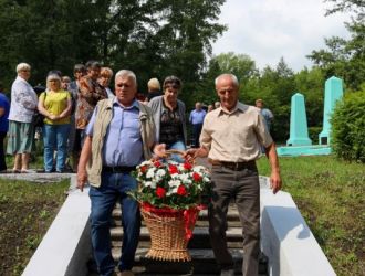 Церемония скорби и Памяти, посвященная ушедшим металлургам.