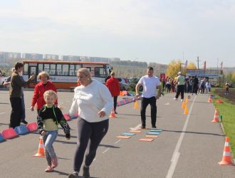 Спортивная эстафета  «Папа, мама, я – спортивная семья!»