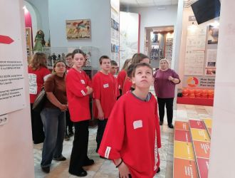 Экскурсия для участников школы актива "ЕВРАЗ: Люди будущего"