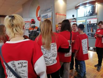 Экскурсия для участников школы актива "ЕВРАЗ: Люди будущего"