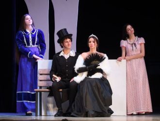 Премьера спектакля "Спасти камер-юнкера Пушкина"