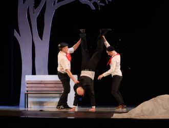 Премьера спектакля "Спасти камер-юнкера Пушкина"