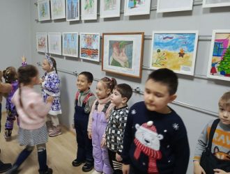 Открытие выставки детских рисунков в рамках конкурса &laquo;Краски Победы&raquo; и подведение итогов