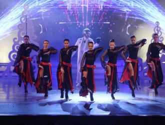 Новогоднее театрализованное представление "Снежные стражи: спасение Нового Года". 