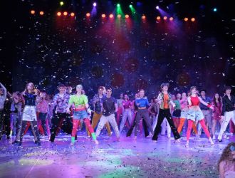 Отчетный концерт для родителей от шоу-балета &laquo;Аура&raquo;