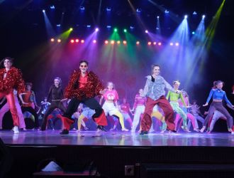 Отчетный концерт для родителей от шоу-балета &laquo;Аура&raquo;