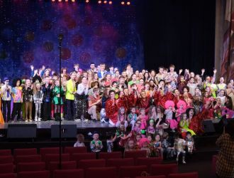 Отчетный концерт для родителей от шоу-балета &laquo;Аура&raquo;