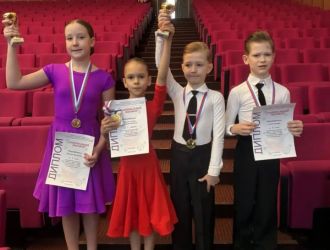 В Новокузнецке состоялись соревнования по танцевальному спорту