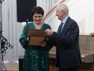 Хор ветеранов кузнецких металлургов отметил свой 40-летний юбилей