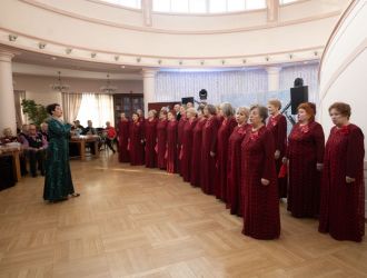 Хор ветеранов кузнецких металлургов отметил свой 40-летний юбилей