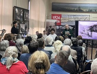 Выставка- рассказ &laquo;Хрупкое стекло Железной горы&raquo;