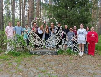 Триумфальное выступление ансамбля народной песни &laquo;Лада&raquo; в Екатеринбурге