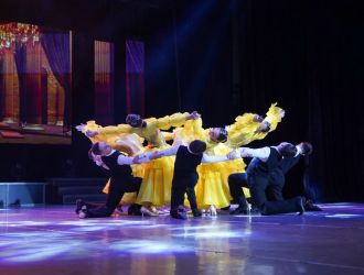 Весенний дивертисмент &laquo;ЗВЁЗДНЫЙ ЭКСПРЕСС&raquo;
