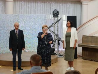 Торжественная церемония награждения ветеранов ЕВРАЗ ЗСМК в рамках Дня металлурга